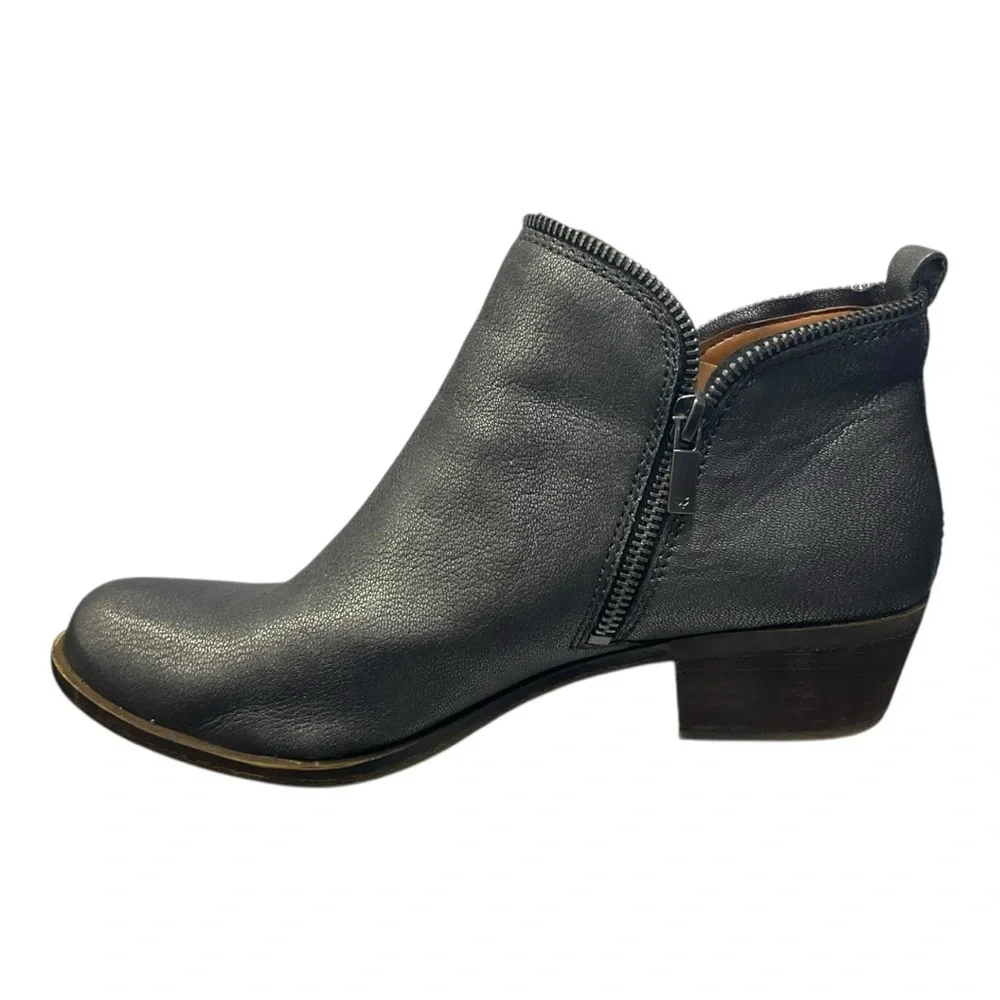 ✨ Lucky Brand Silver Leather Ankle Boots | Size‎ 10 ✨